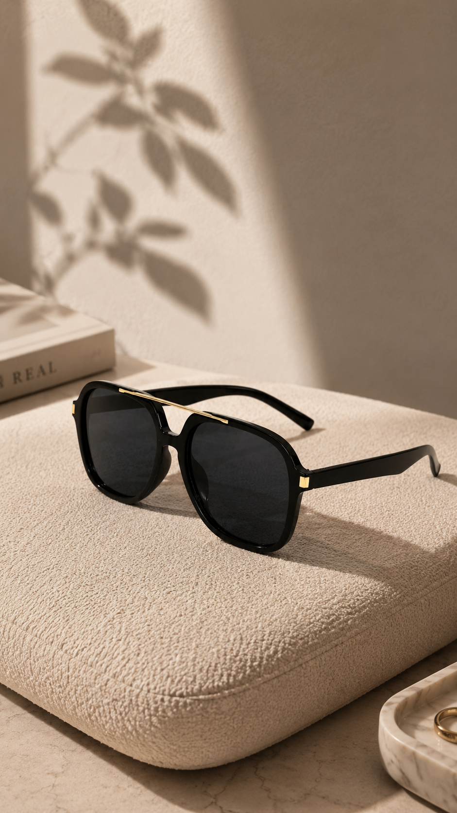The Noir Muse Sunglasses 