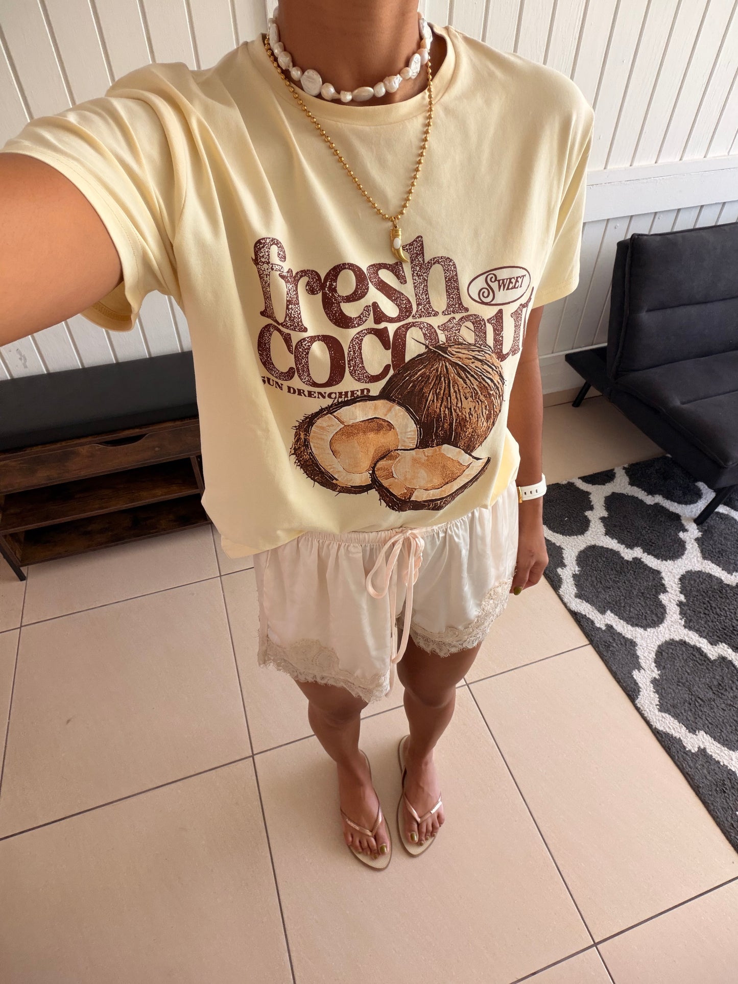 The fresh coconut top