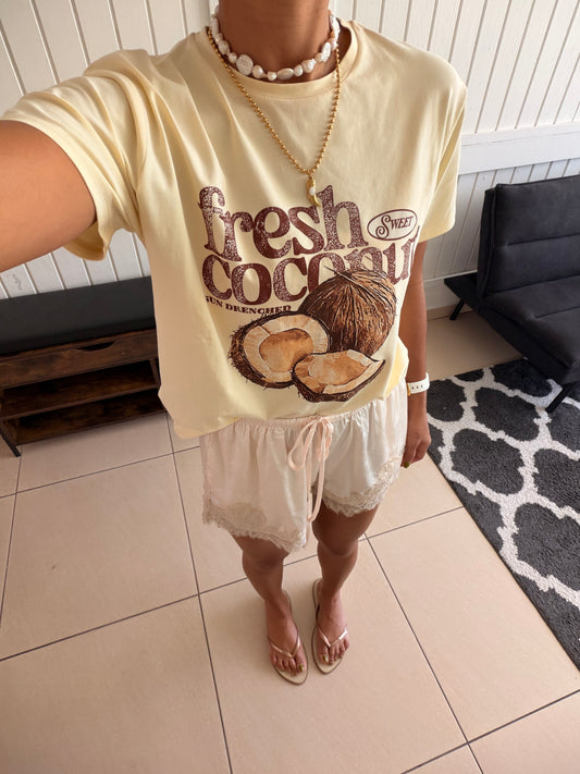 The fresh coconut top