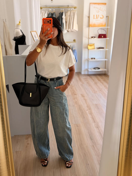 The light wash barrel denim