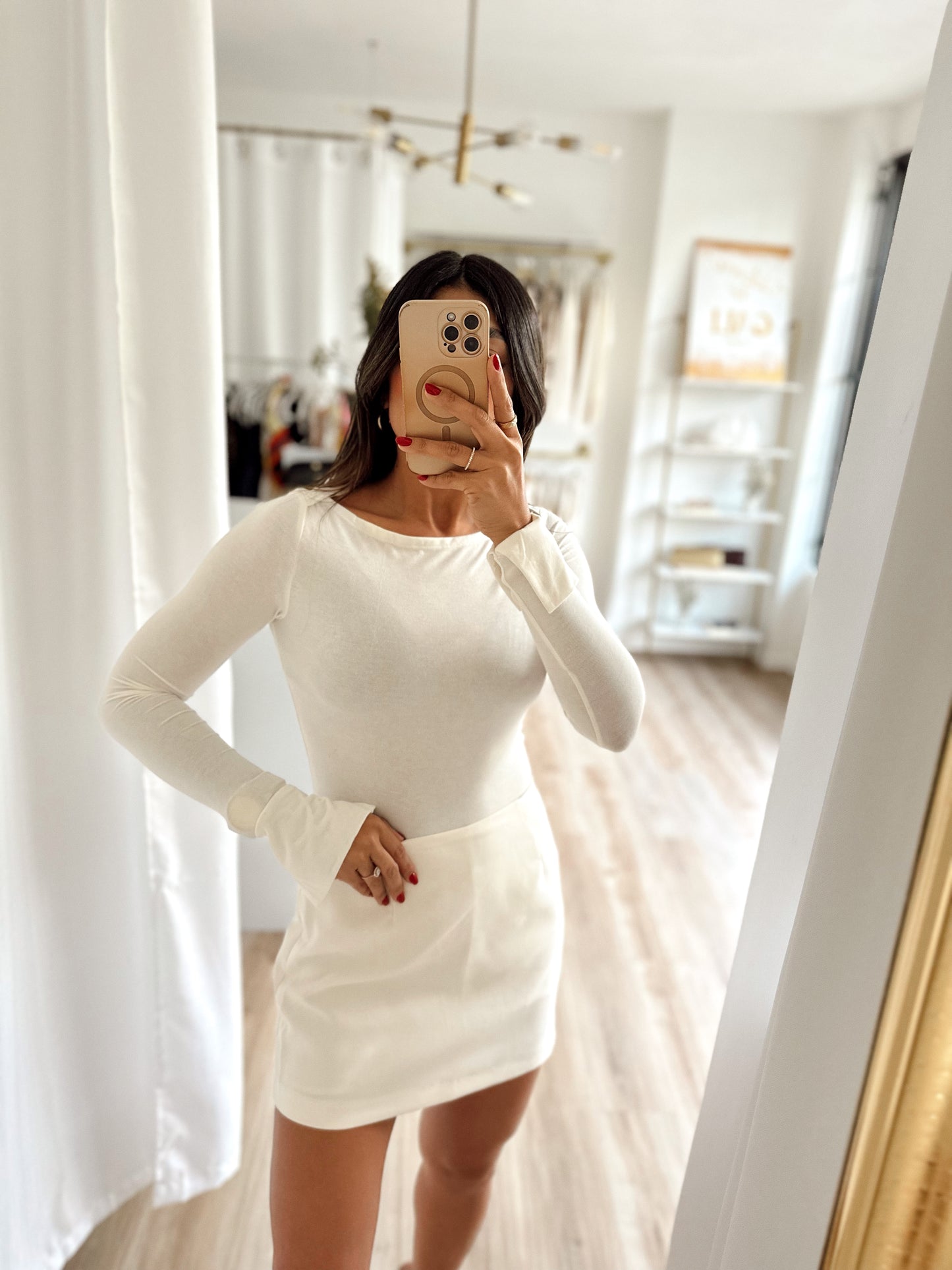 Bell sleeve detail knit top