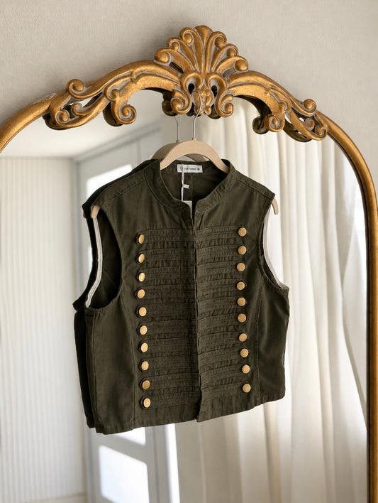 The Commander Vest Top (green)