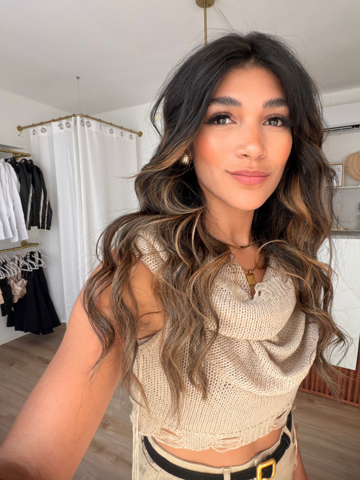 Hoodie x distressed detail top (taupe)