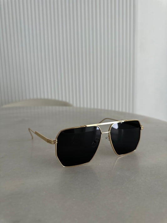 Old money vibe sunglasses