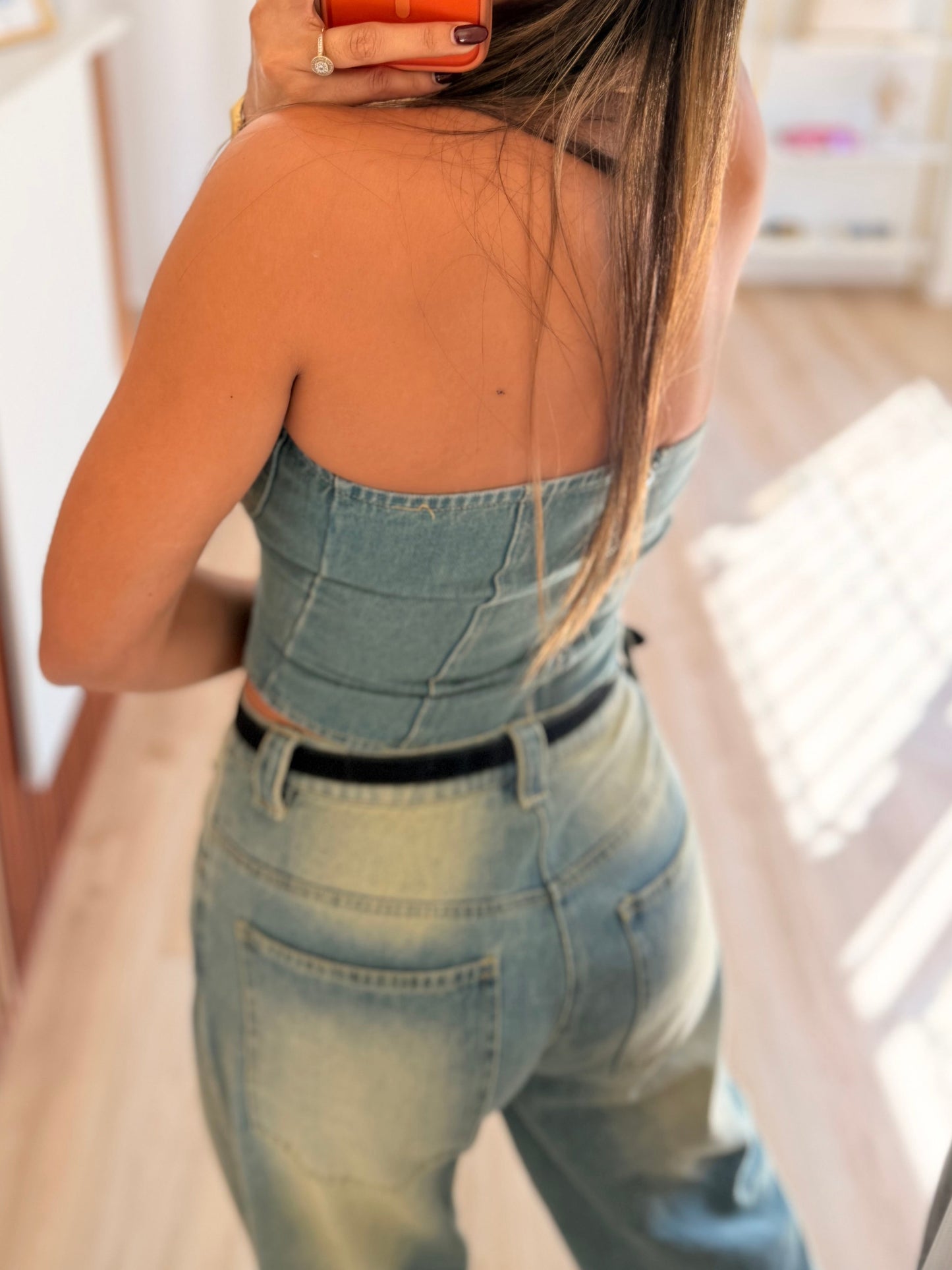 Creamy wash denim bustier