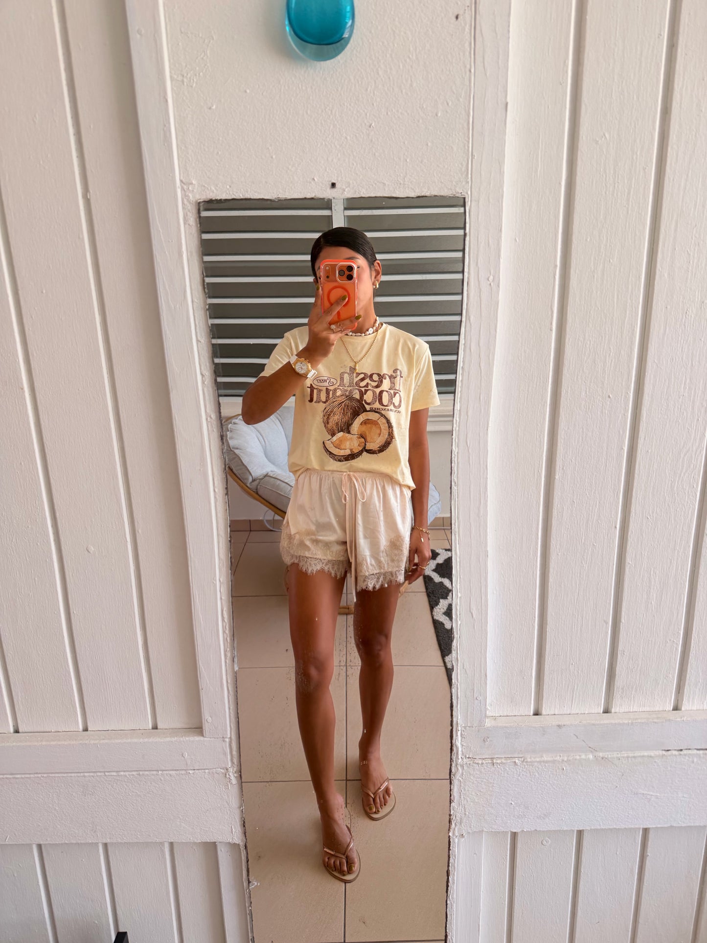 The fresh coconut top