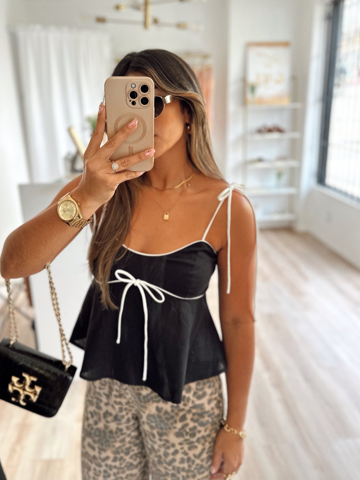 Bow details linen top