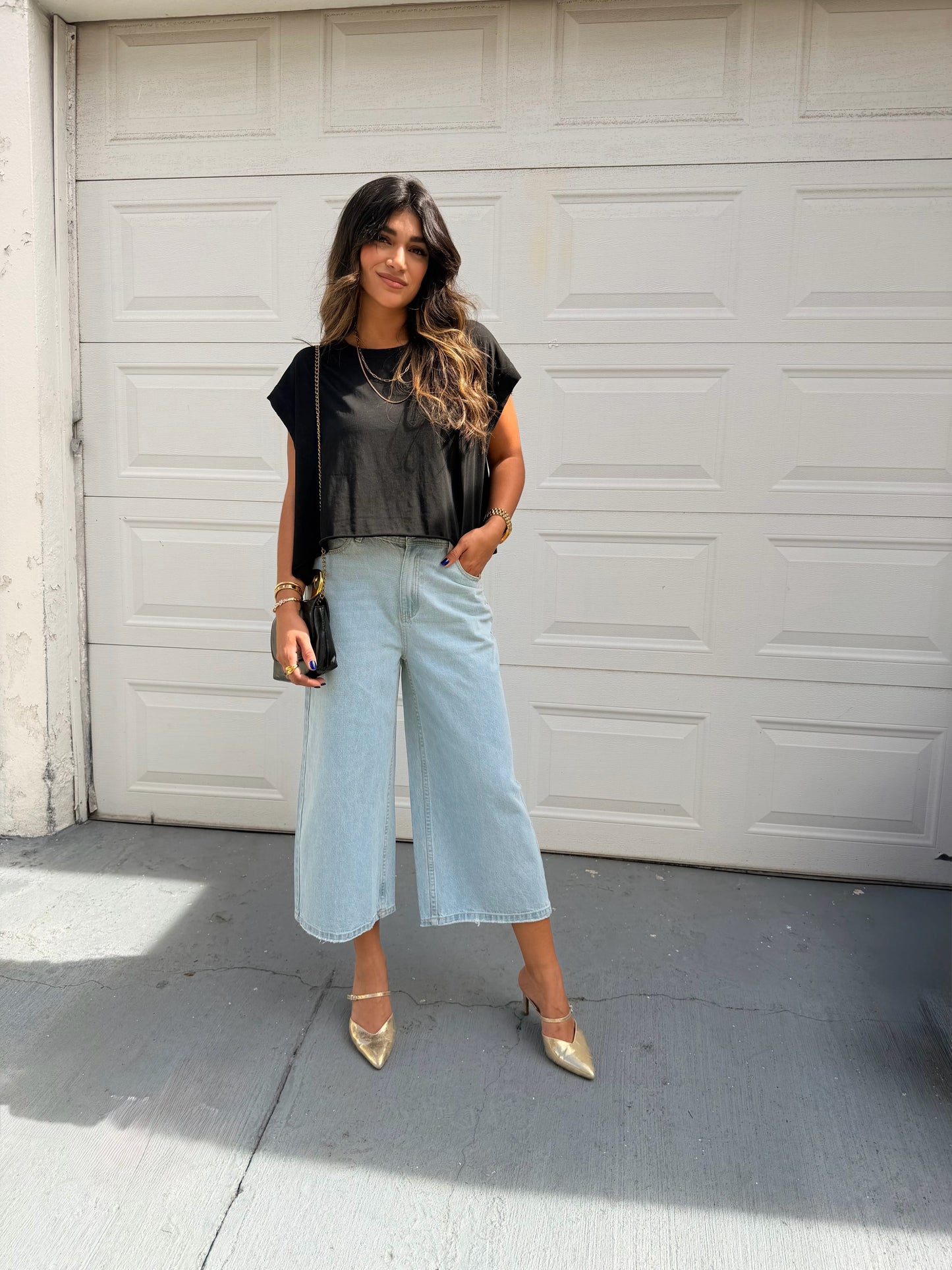Light wash wide leg Bermuda