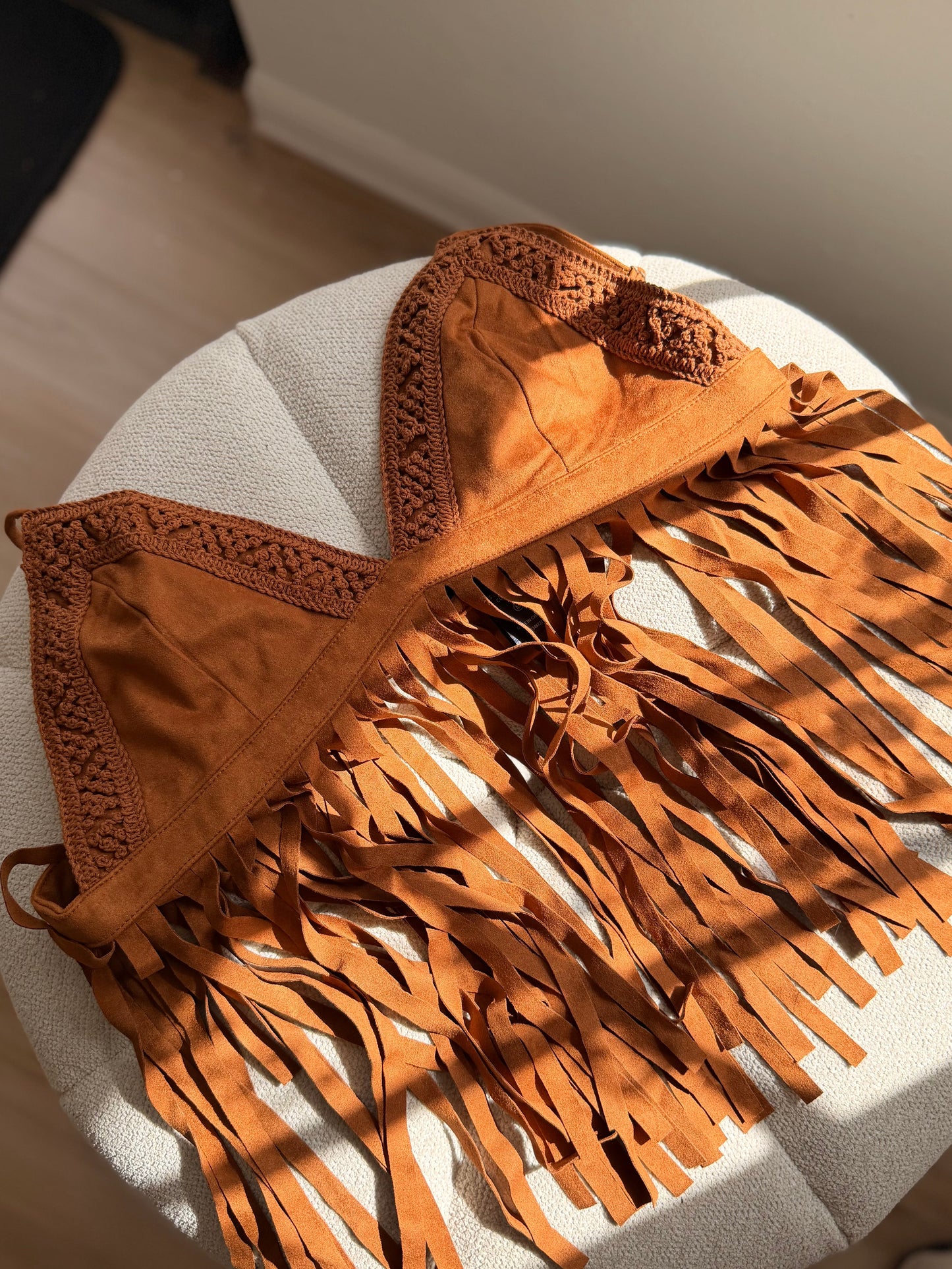 Island vibe fringes top