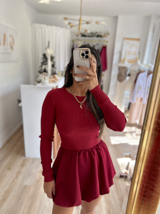 Burgundy knitted top