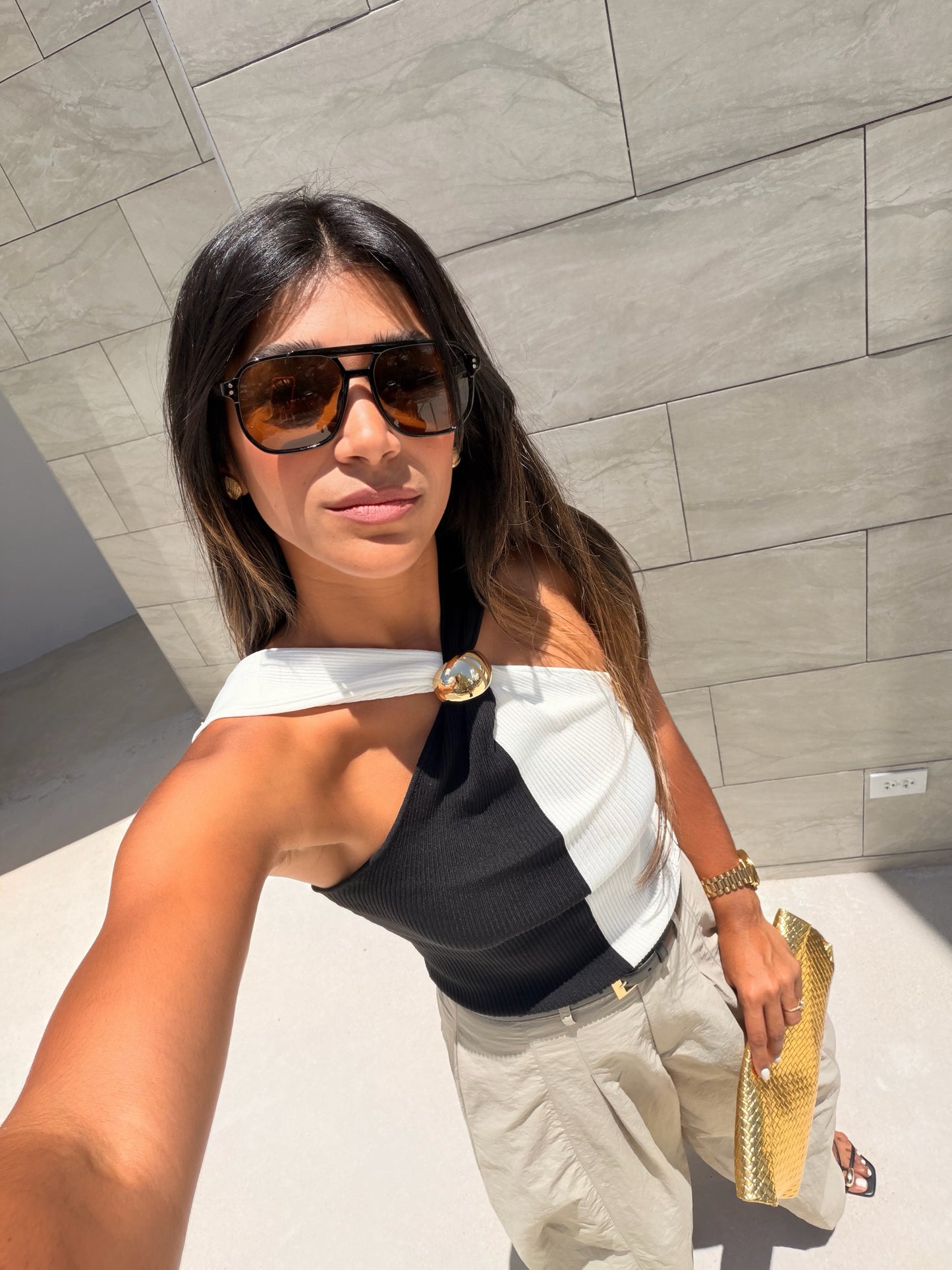 The Statement Ring Contrast Top